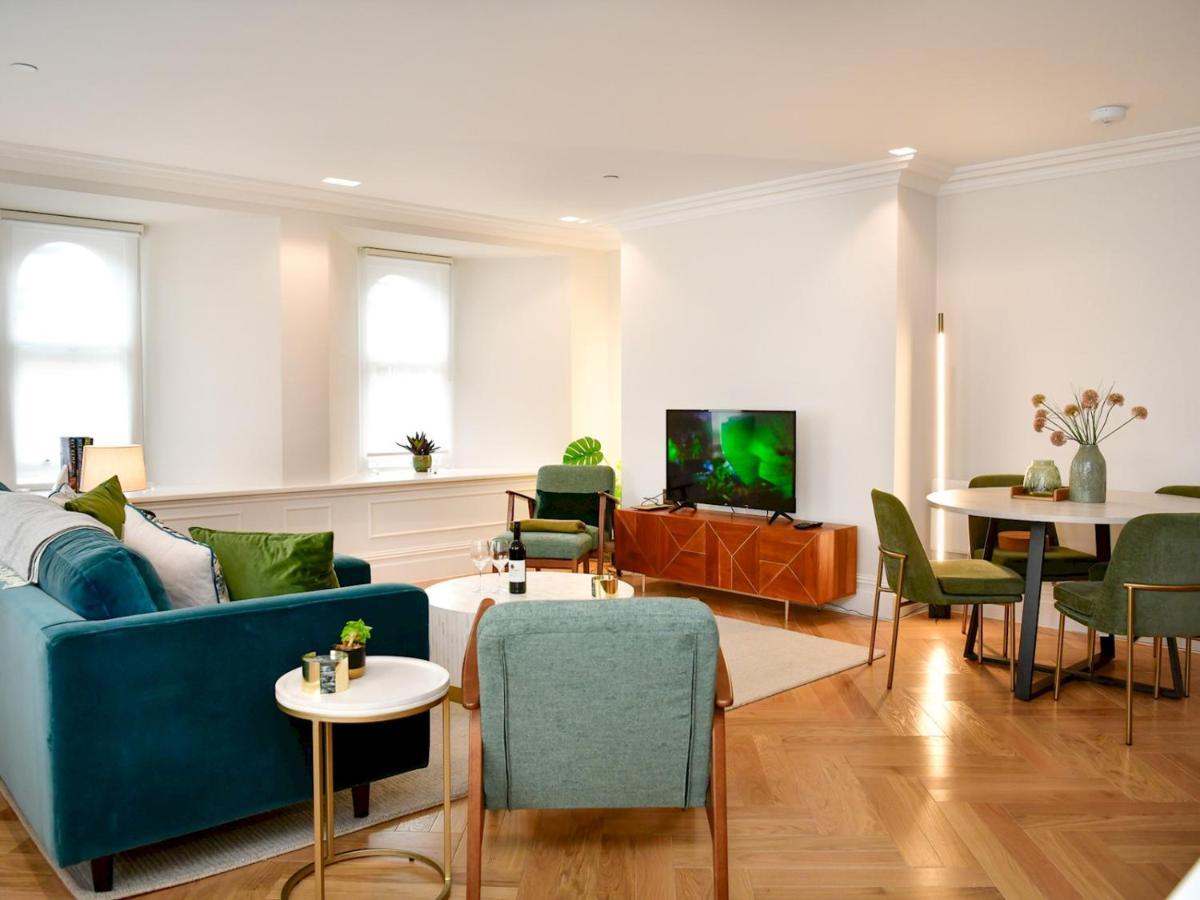 Pass The Keys Beautiful 2 Bed Apartment With Parking In The Bay كارديف المظهر الخارجي الصورة